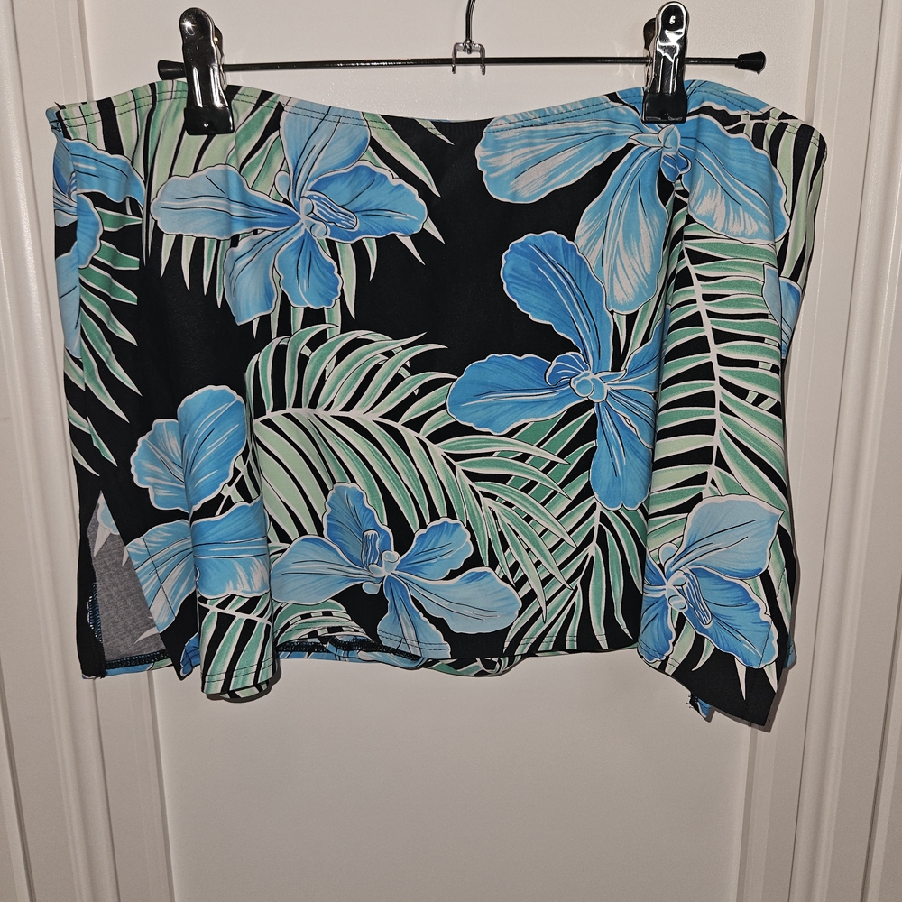 Coco Reef Black and Blue Floral Swim Skirt